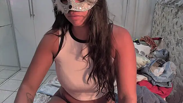 Snapshot of raposinharabuda chatting on October 2025 03:07:02 AM raposinharabuda online show from October 2025 03:07:02 AM