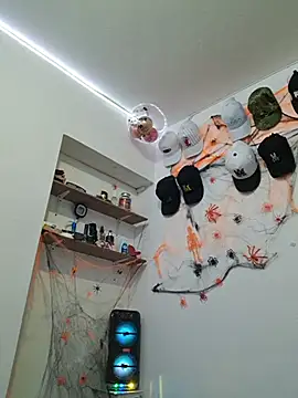 Snapshot of Ethanho0t chatting on October 2025 12:50:02 PM Ethanho0t online show from October 2025 12:50:02 PM