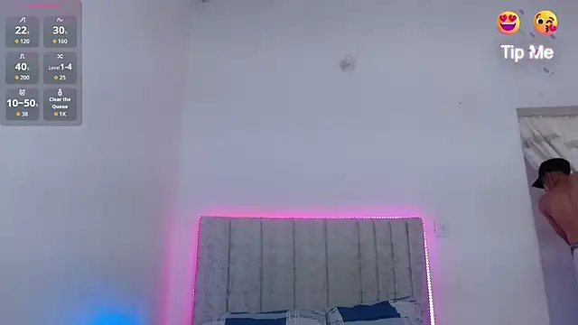 Ethanho0t online show from June 2026 06:25:01 PM
