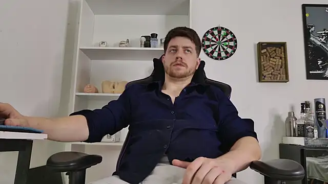 Snapshot of aaron_nvk chatting on November 2025 08:56:02 PM aaron nvk online show from November 2025 08:56:02 PM