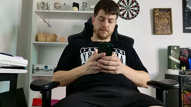 aaron nvk online show from March 2026 06:34:02 PM