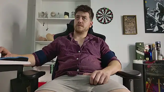 aaron nvk online show from February 2026 02:20:02 AM