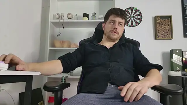 aaron nvk online show from March 2026 04:19:02 AM