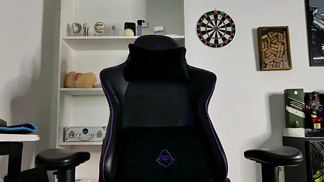 aaron nvk online show from January 2026 09:08:01 PM