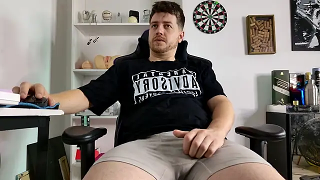 aaron nvk online show from February 2026 06:30:01 PM