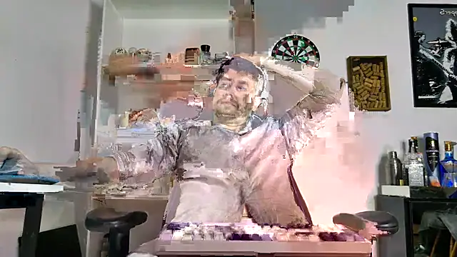 Snapshot of aaron_nvk chatting on November 2025 09:18:02 PM aaron nvk online show from November 2025 09:18:02 PM