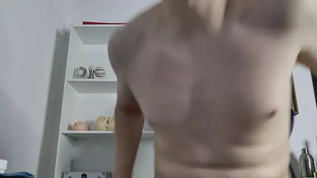 Snapshot of aaron_nvk chatting on November 2025 09:51:02 PM aaron nvk online show from November 2025 09:51:02 PM