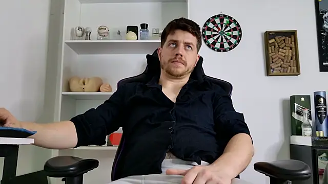 Snapshot of aaron_nvk chatting on December 2025 08:54:01 PM aaron nvk online show from December 2025 08:54:01 PM