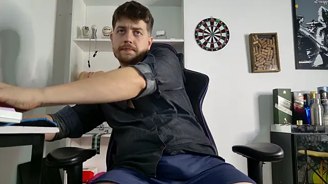 aaron nvk online show from March 2026 08:57:02 PM