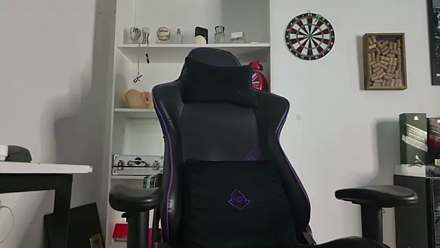 aaron nvk online show from March 2026 05:15:01 AM