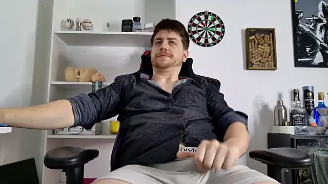 Snapshot of aaron_nvk chatting on November 2025 07:50:02 PM aaron nvk online show from November 2025 07:50:02 PM