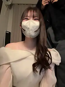 MOEMOE-Q online show from April 2026 01:40:01 PM