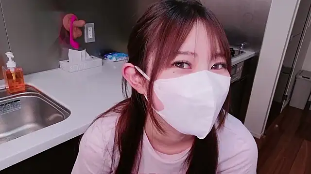 MOEMOE-Q online show from June 2026 05:07:02 PM