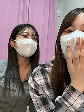 MOEMOE-Q online show from May 2026 04:42:02 PM