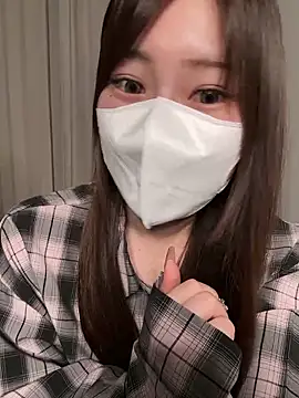 MOEMOE-Q online show from May 2026 03:28:02 PM