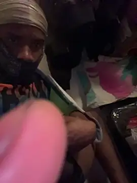 Snapshot of willie896 chatting on March 2026 01:02:01 PM willie896 online show from March 2026 01:02:01 PM