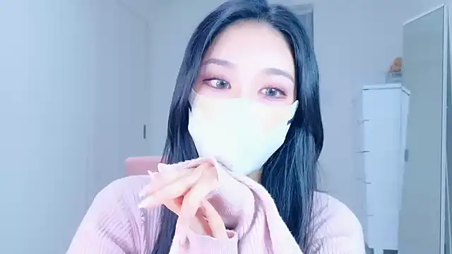 ramuchan desu online show from November 2025 12:33:01 AM