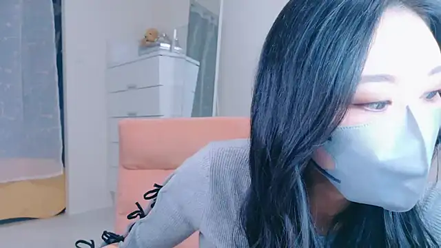 ramuchan desu online show from November 2025 01:28:01 AM