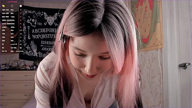 CutiePatoootie online show from October 2025 08:54:01 PM