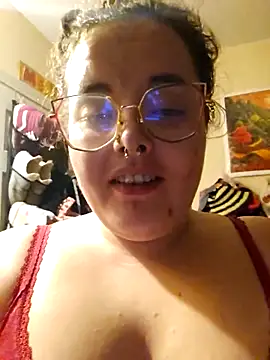 nuttiebuddy1 online show from October 2025 06:36:01 AM