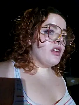 nuttiebuddy1 online show from November 2025 08:37:01 AM