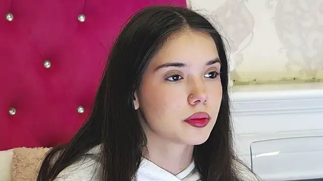 AlexisDevine online show from May 2026 04:18:02 AM