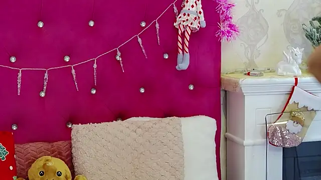 AlexisDevine online show from December 2025 05:24:02 AM