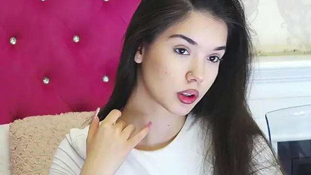 AlexisDevine online show from May 2026 04:18:01 AM