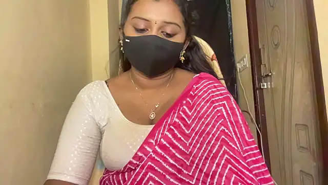 Pavani-Sexy online show from February 2026 04:53:02 PM