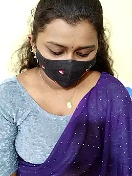 Pavani-Sexy online show from February 2026 04:17:01 PM