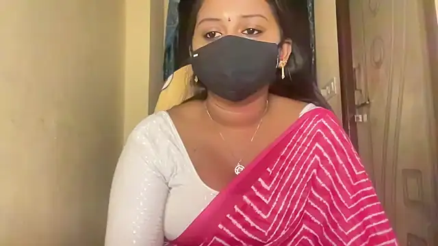 Pavani-Sexy online show from March 2026 06:37:02 PM