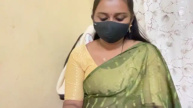 Pavani-Sexy online show from April 2026 05:30:02 PM