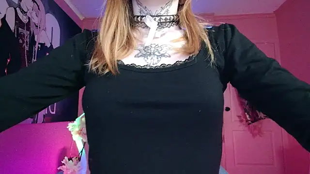 MilkMeSoftly online show from October 2025 08:07:02 AM
