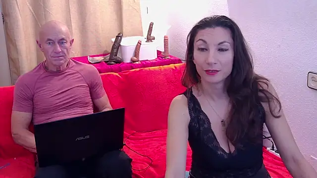 IvonneAndDom online show from February 2026 10:54:01 PM