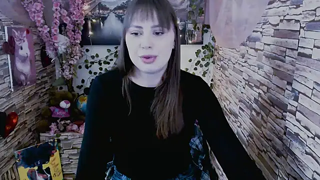 Amanda Bright  online show from September 2025 06:41:01 AM