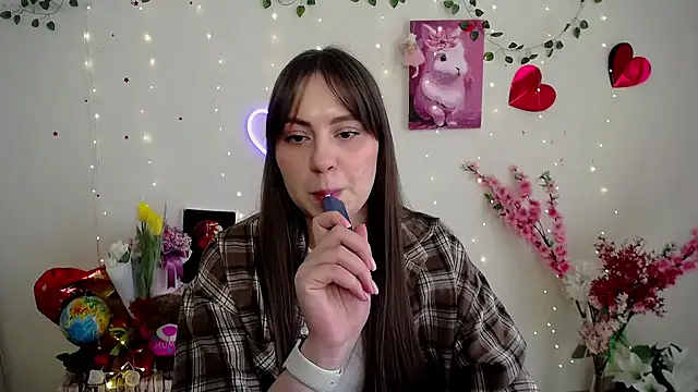 Amanda Bright  online show from March 2026 07:34:01 AM