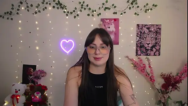 Amanda Bright  online show from May 2026 09:04:02 AM