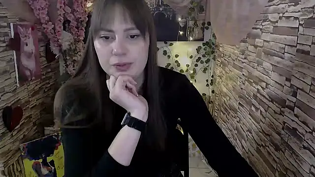 Amanda Bright  online show from October 2025 06:22:01 AM