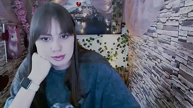 Amanda Bright  online show from September 2025 11:26:02 AM