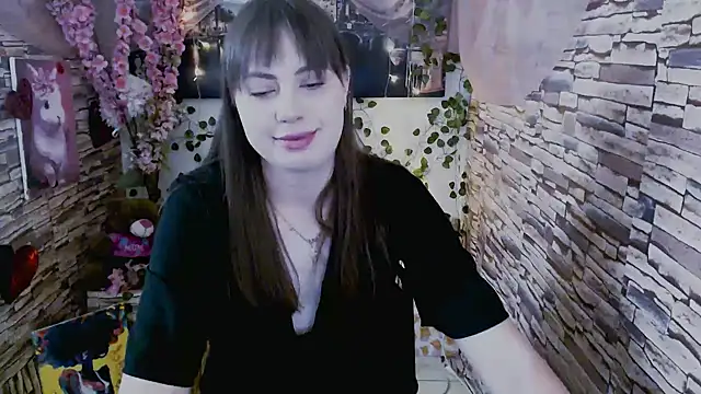 Amanda Bright  online show from September 2025 06:53:01 AM