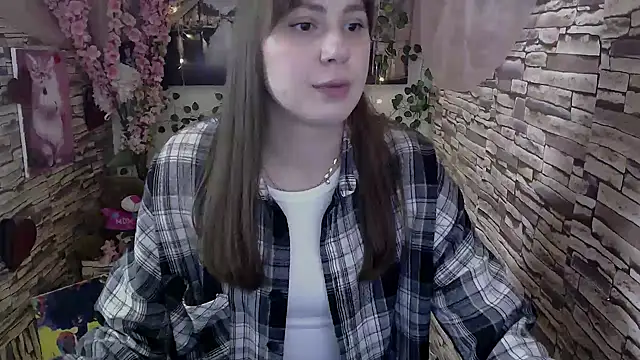 Amanda Bright  online show from October 2025 06:58:01 AM