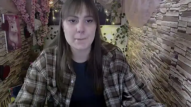 Amanda Bright  online show from October 2025 06:59:02 AM