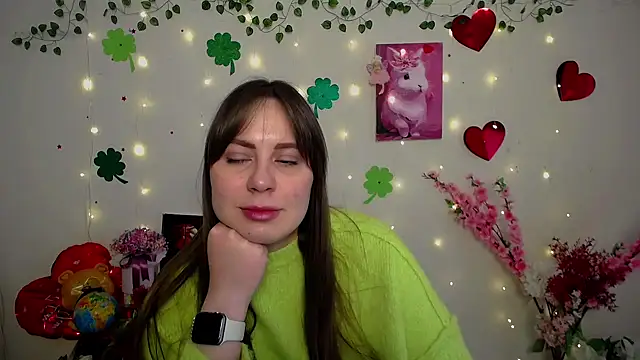 Amanda Bright  online show from March 2026 12:16:02 PM