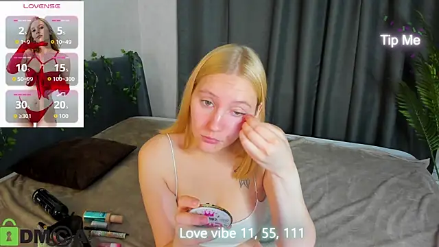 Anna Chelsea online show from October 2025 01:04:01 AM