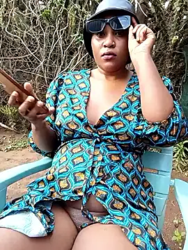 sweetLady89 online show from November 2025 04:28:01 AM