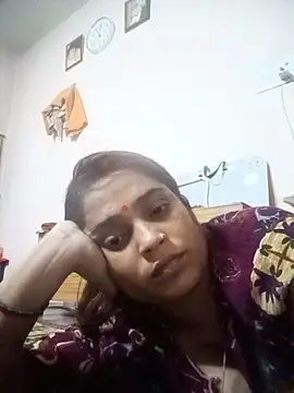 Snapshot of Trisha_71 chatting on May 2026 05:32:01 PM Trisha 71 online show from May 2026 05:32:01 PM