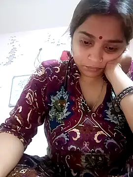 Snapshot of Trisha_71 chatting on May 2026 05:59:02 PM Trisha 71 online show from May 2026 05:59:02 PM