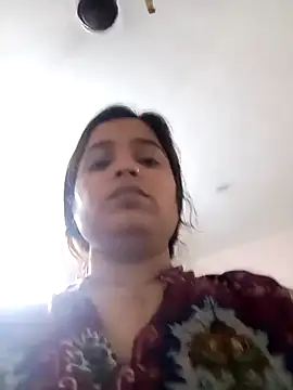 Snapshot of Trisha_71 chatting on April 2026 07:16:01 AM Trisha 71 online show from April 2026 07:16:01 AM