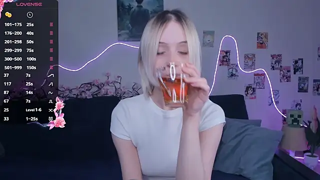 Megan--chan online show from March 2026 05:03:01 PM