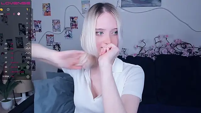 Megan--chan online show from February 2026 05:59:02 PM